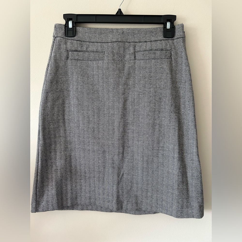 Talbots Herringbone A-Line Cotton Blend Skirt in Size 2 Petite, NWT